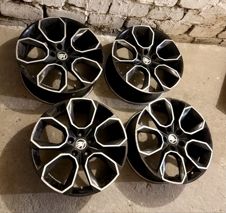 4x Felgi 18 SKODA Octavia III IN5474