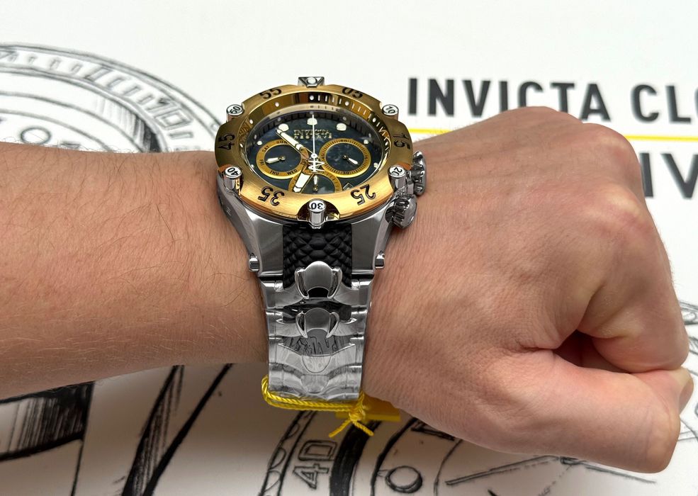 Часы Invicta 47217 Reserve Venom Cobra Swiss 54 mm. 200 MT.