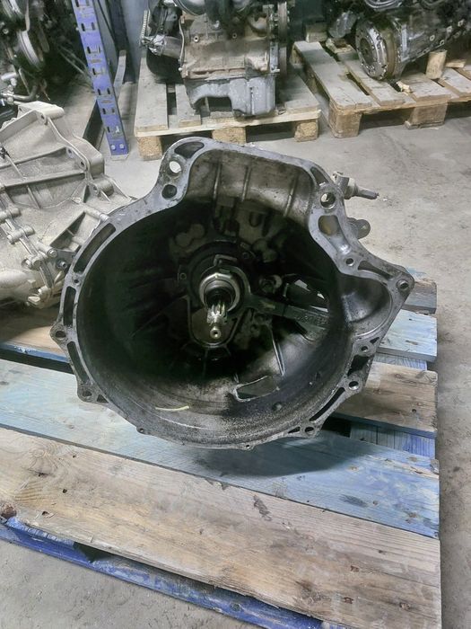 Caixa de 6 velocidades iveco 2.8