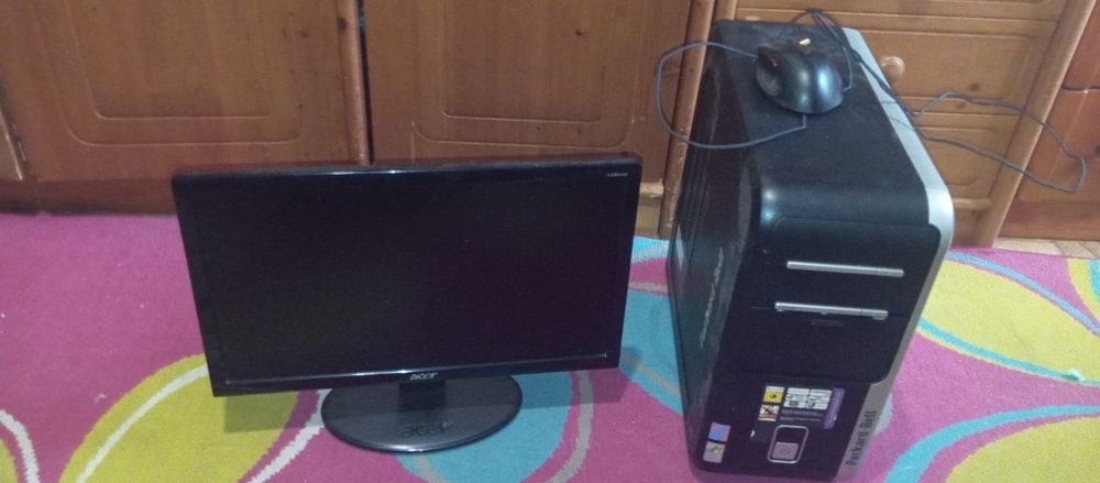 Computador fixo Core i3 8gb gráfica gt710