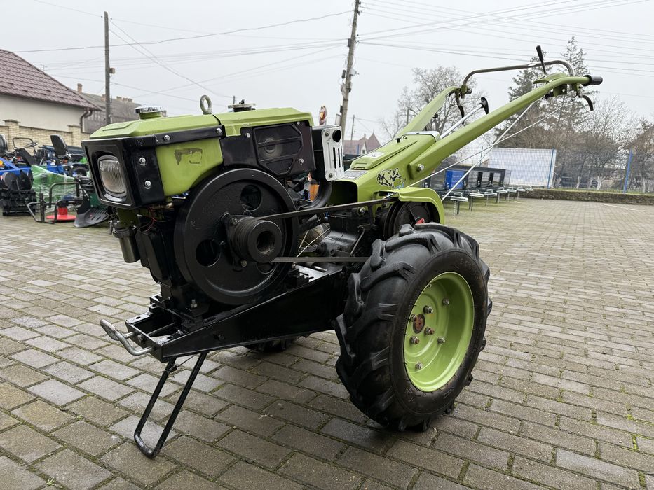 БУ. Зубр 8кс з фрезою