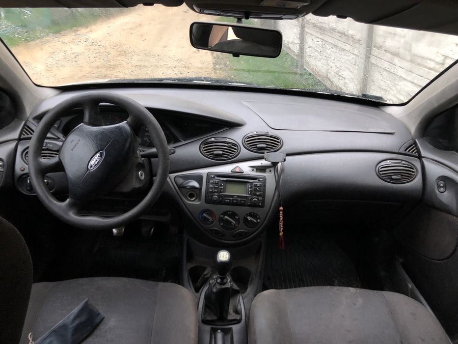 Разборка Форд Фокус 1 1.8D двигатель стойки салон дверь тнвд стекло