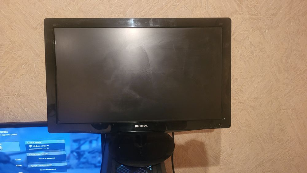 Монитор Philips v3