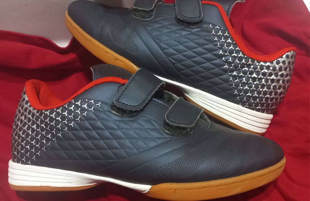 Halowki buty sportowe hala pilka rozmiar 33