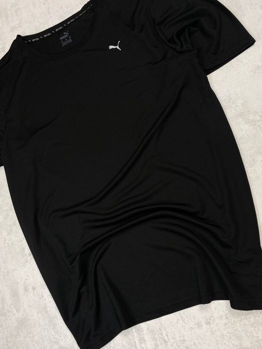 Чорна спортивна футболка Puma DryCELL для бігу та фітнесу