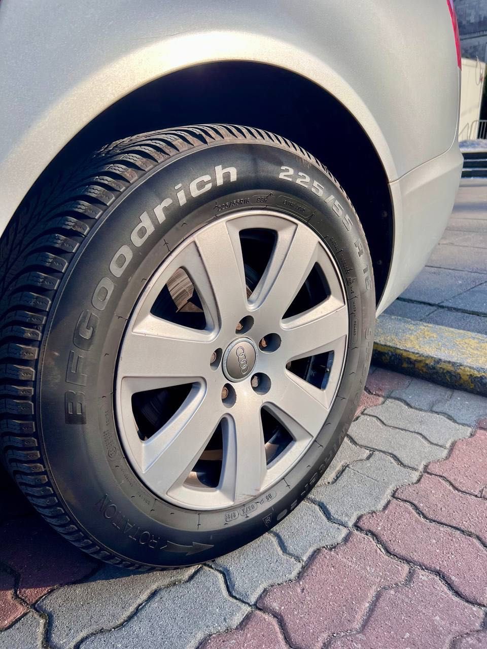 Sprzedam Audi A6 C6 3.0 TDI 2006 rok