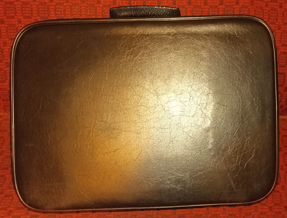 Maszyna do pisania - Predom Łucznik 1300