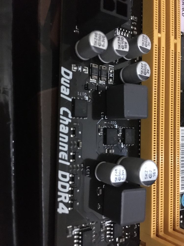 Motherboard Socket AM4 suporta CPUs Ryzen 7 DDR4
