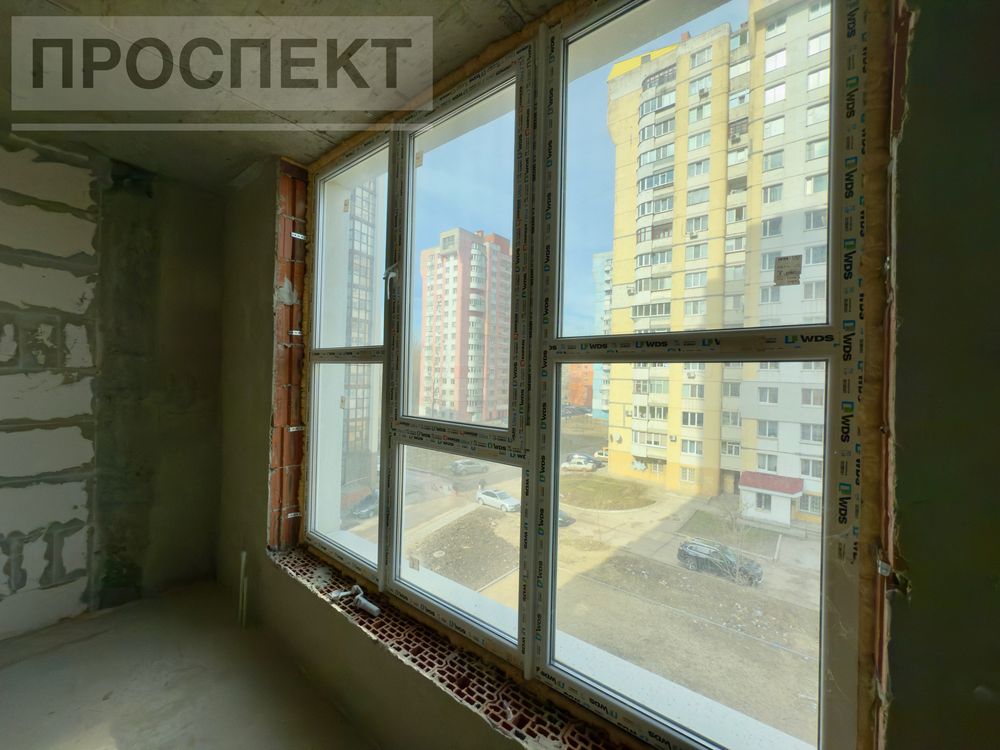 Продам 1 кімн.квартиру 35м2 вул. ЗСУ ( Айсберг 2).