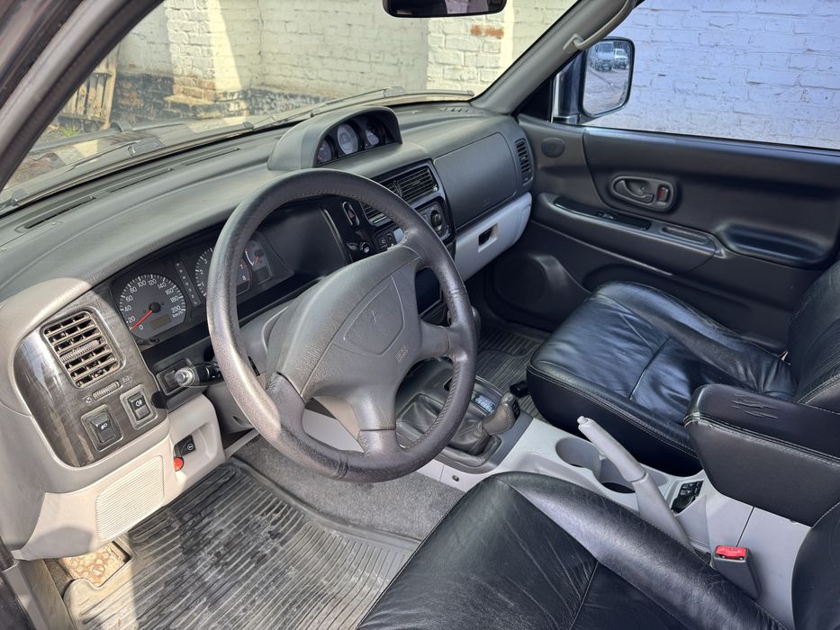 Mitsubishi Padjero Sport 2006