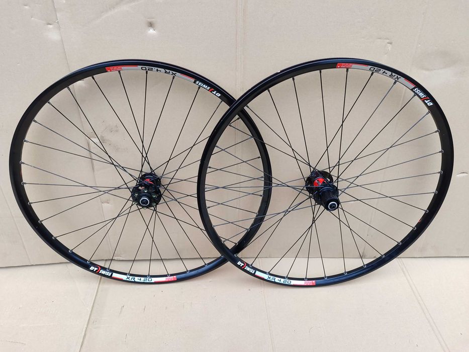 Koła MTB 26" DT Swiss 240s / XR 4.2D Disc