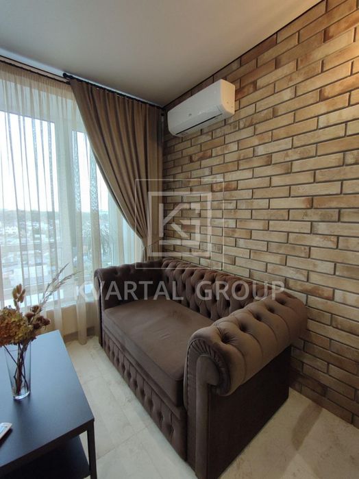 Дизайнерська 1к квартира  біля Центрального парку Ірпеня