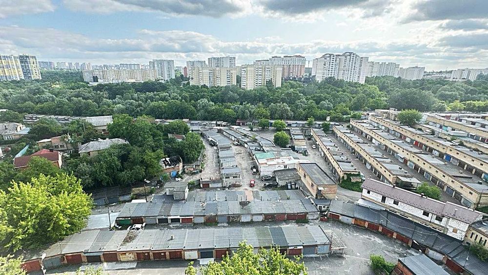 3-кімнатна квартира по проспекту В. Лобановського, 14