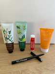 2 Cremes Mãos + Bálsamo Lábios + Eyeliner + Gel Rosto Refrescante VitC