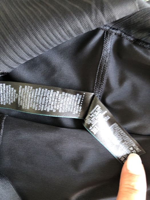 Czarne body modelujace bielizniane uniweesalne w bdb stanie m&s idealn