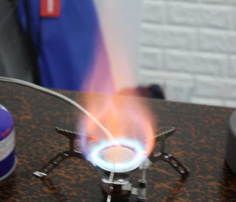 Газовий пальник з п'єзопідпалом - спліт-піч