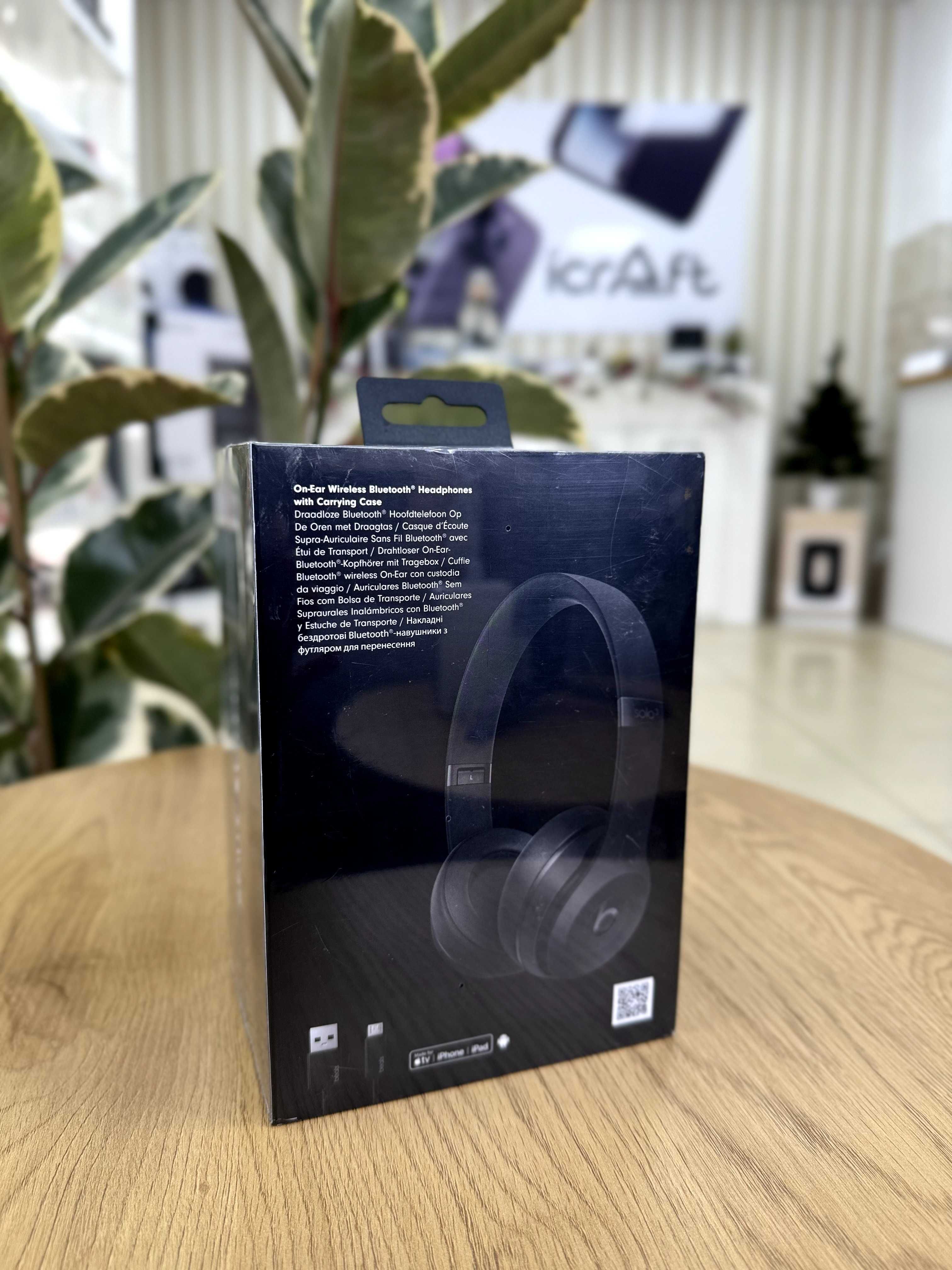 Навушники Beats by Dr. Dre Solo3 Wireless Gloss Black (MNEN2)