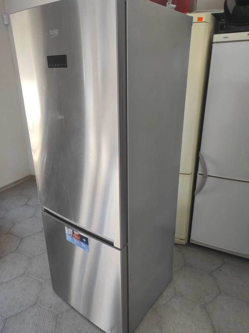 Холодильник BEKO No frost 185см.