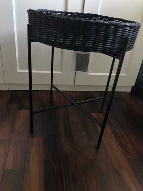 Home&you stolik kawowy ratan