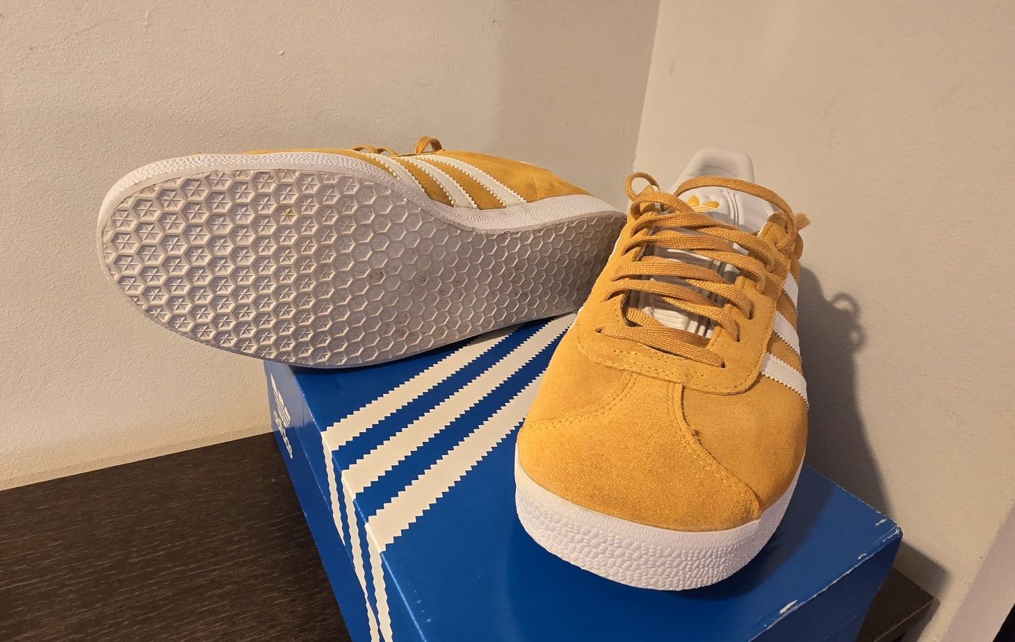 Adidas gazelle 46