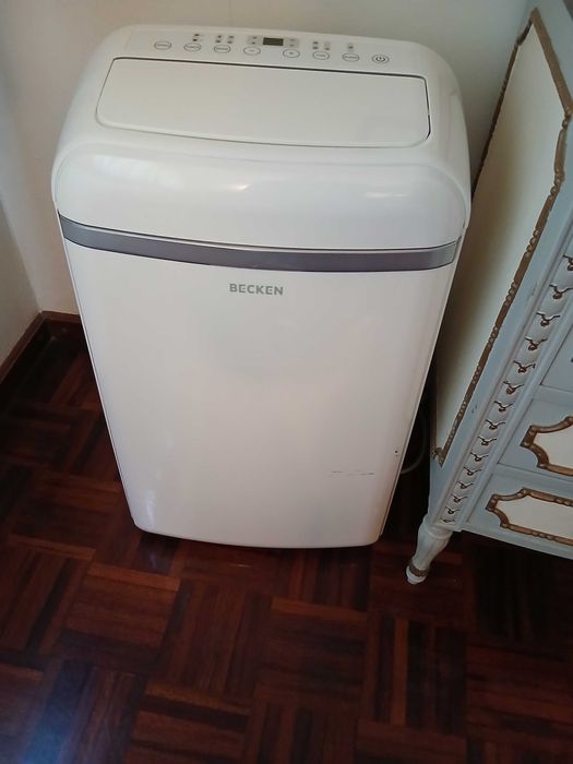 Ar Condicionado Portátil Becken 12000 BTUs (23m2) Novo