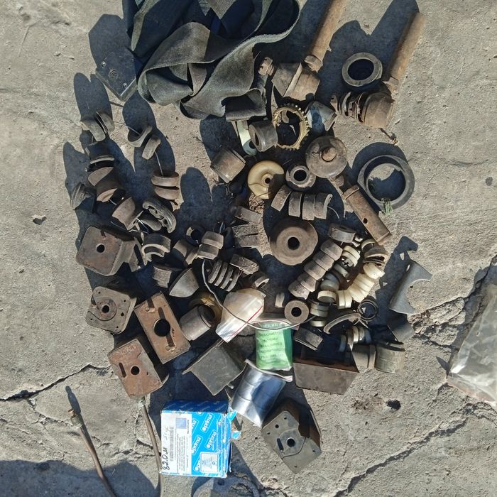 Запчастини Москвич.