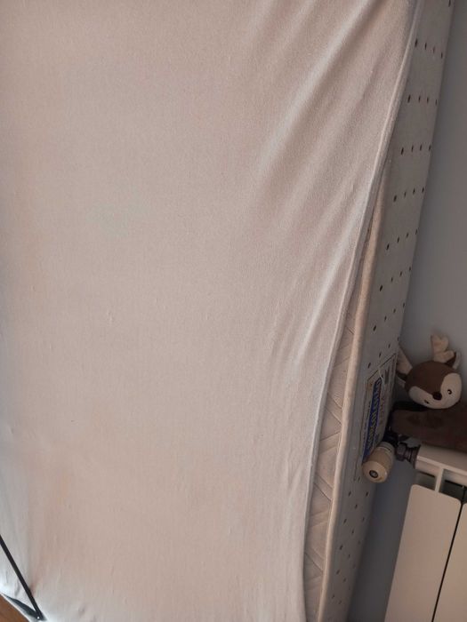 Vendo dois colchões cama de casal