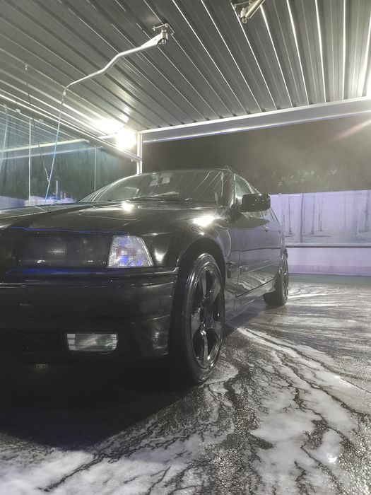 BMW E36 Touring 318tds