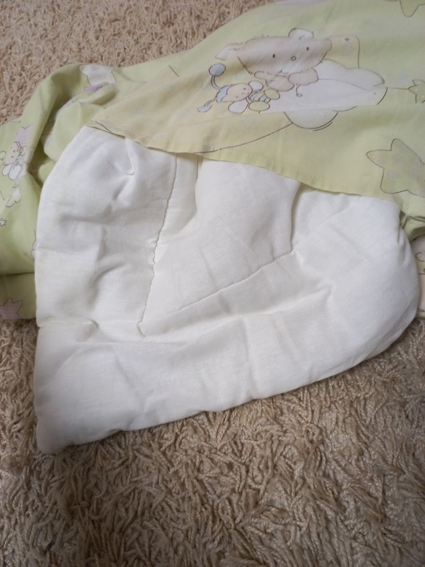 Подушка ребенку от года, одеяло теплое(зима,осень), пододеядьник