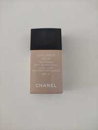 Podkład Chanel Vitalumiere Aqua 10 Beige