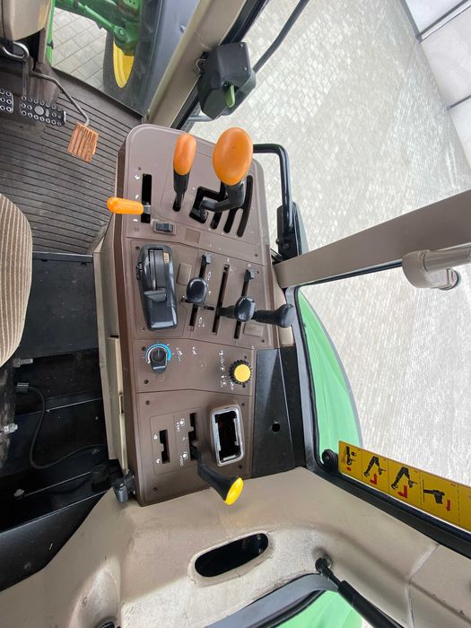трактор John Deere 6620 2004р.в. 130к.с. з Європи.