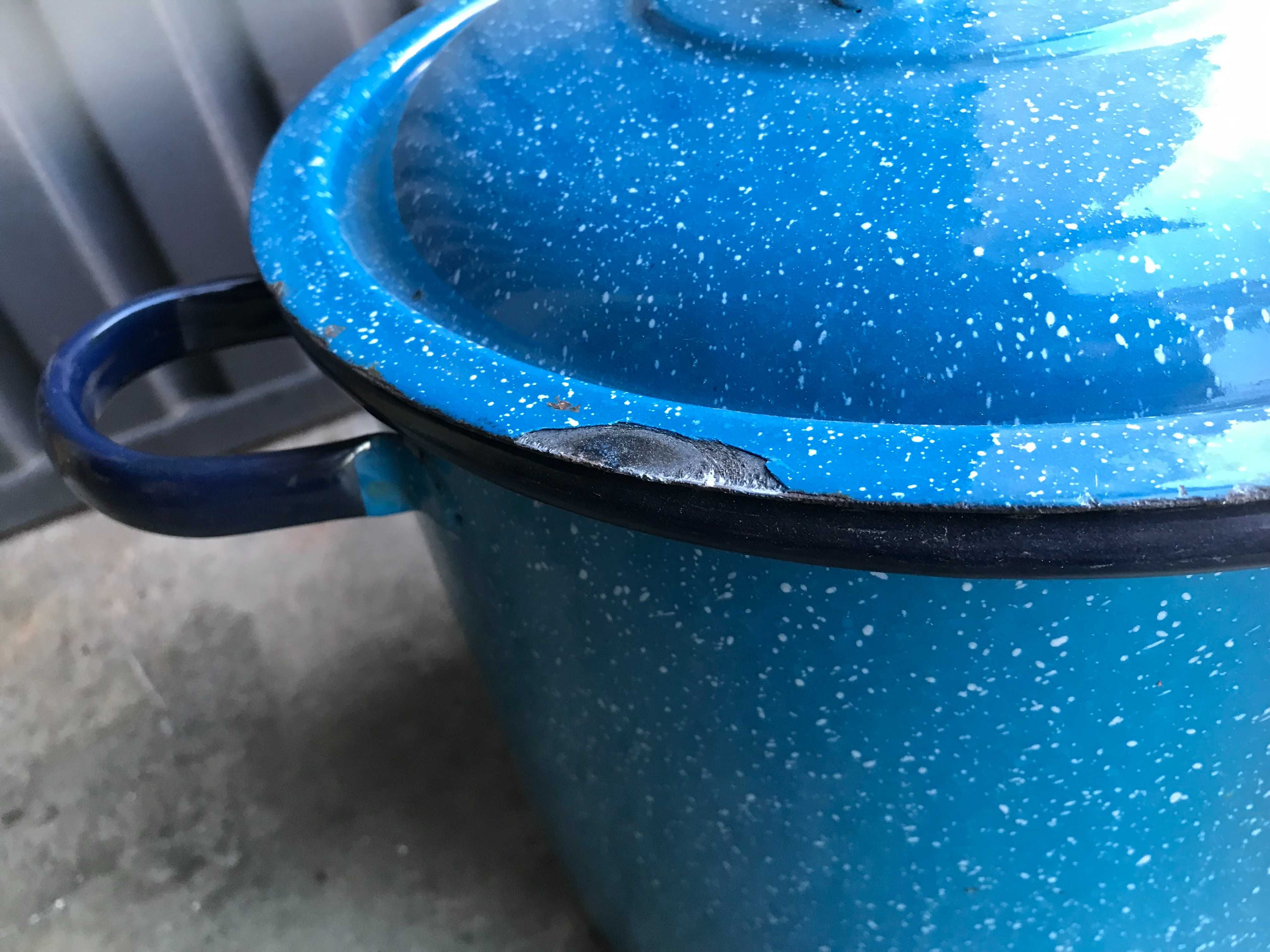 Panela de esmalte