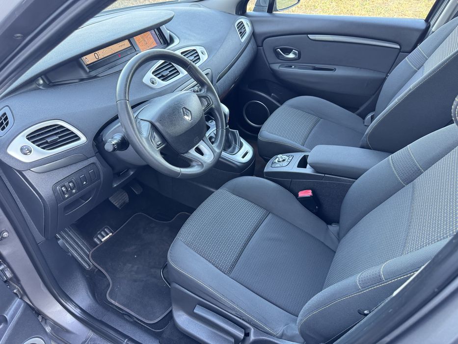 Renault Grand Senic 1.5 dci автомат з Швейцарії