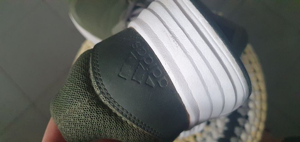 Ténis Nike UK 7,5 UE 40,5 brancoos