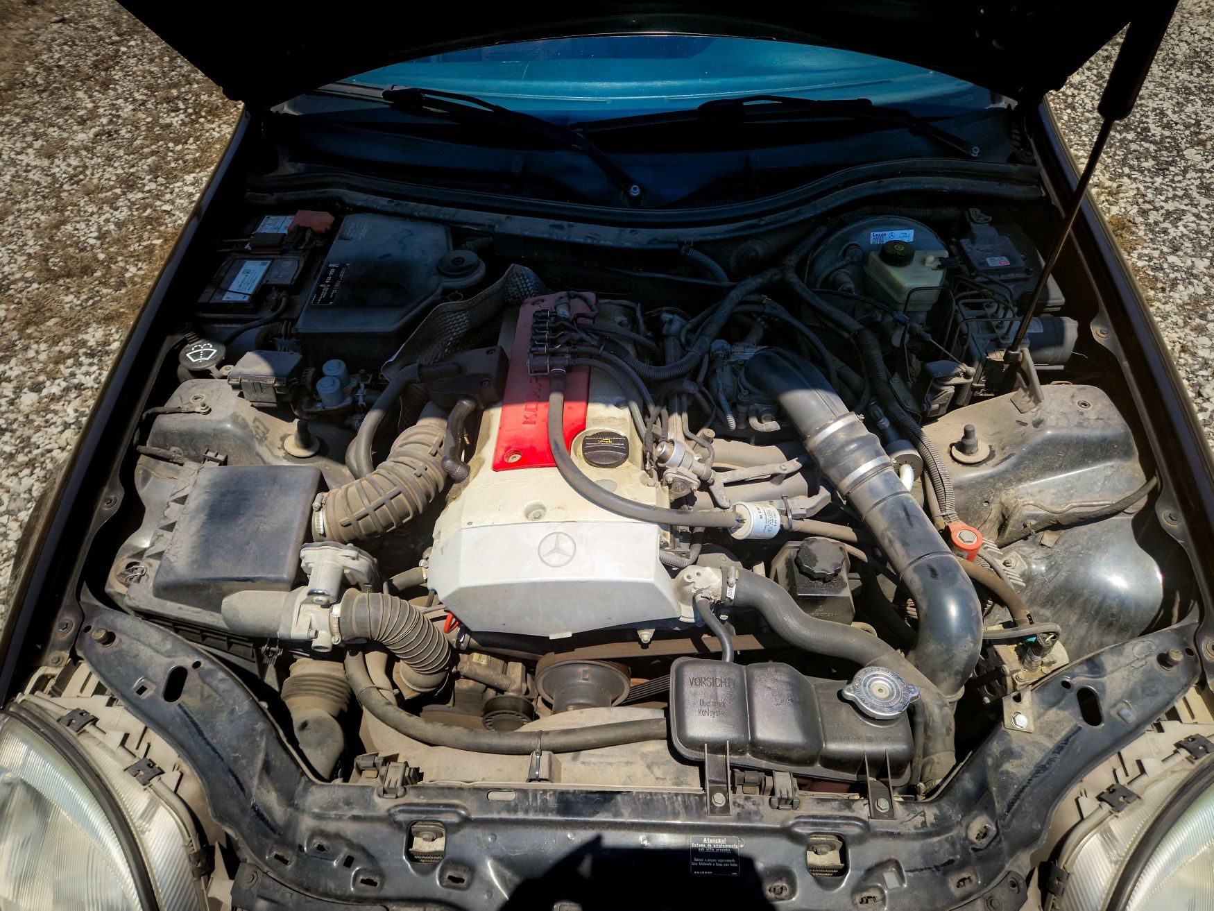 Mercedes-Benz SLK 200 Kompressor (R170) – 192cv – Nacional – GPL

Ano: