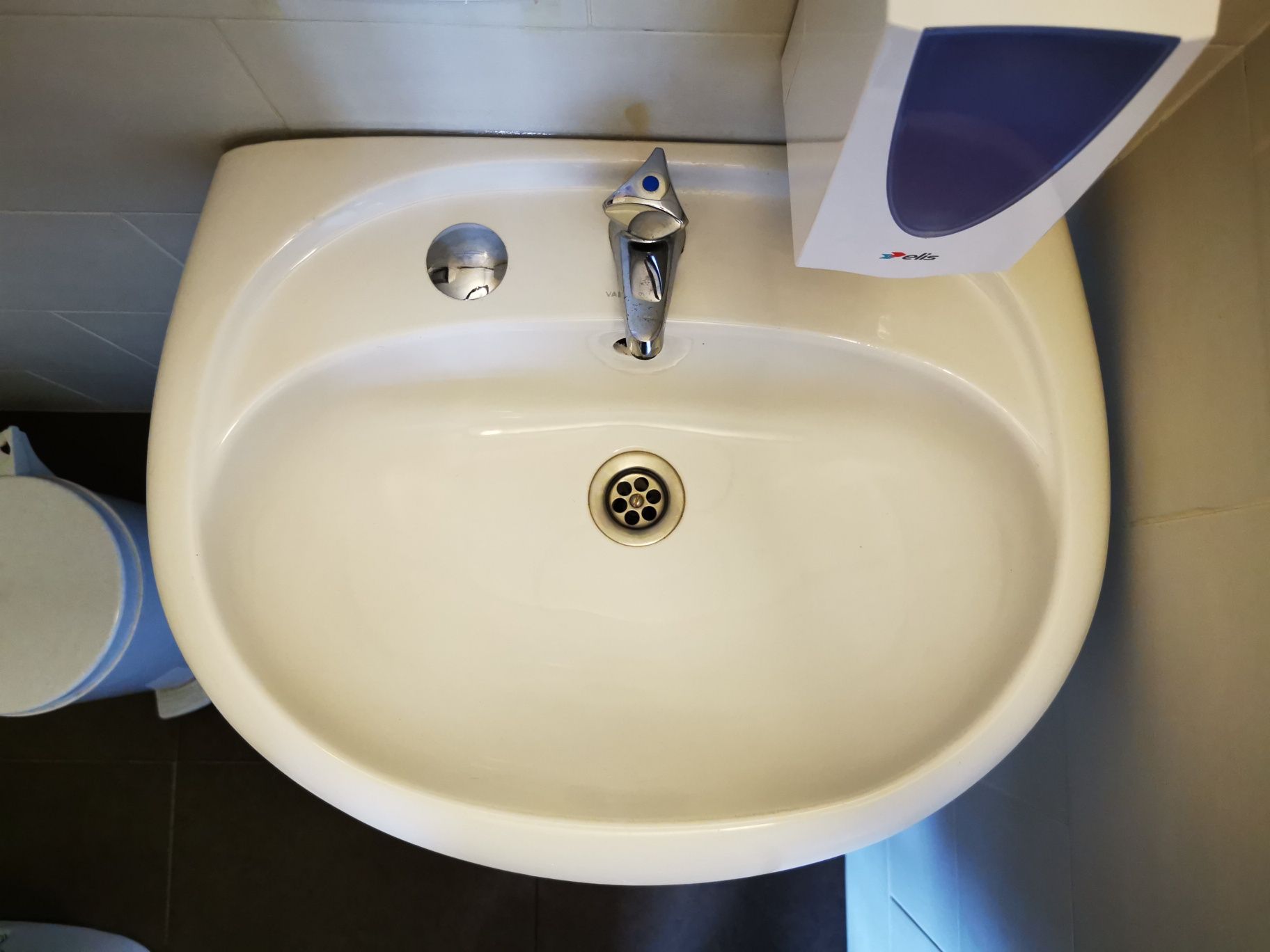 Lavatório Casa de Banho WC Valadares