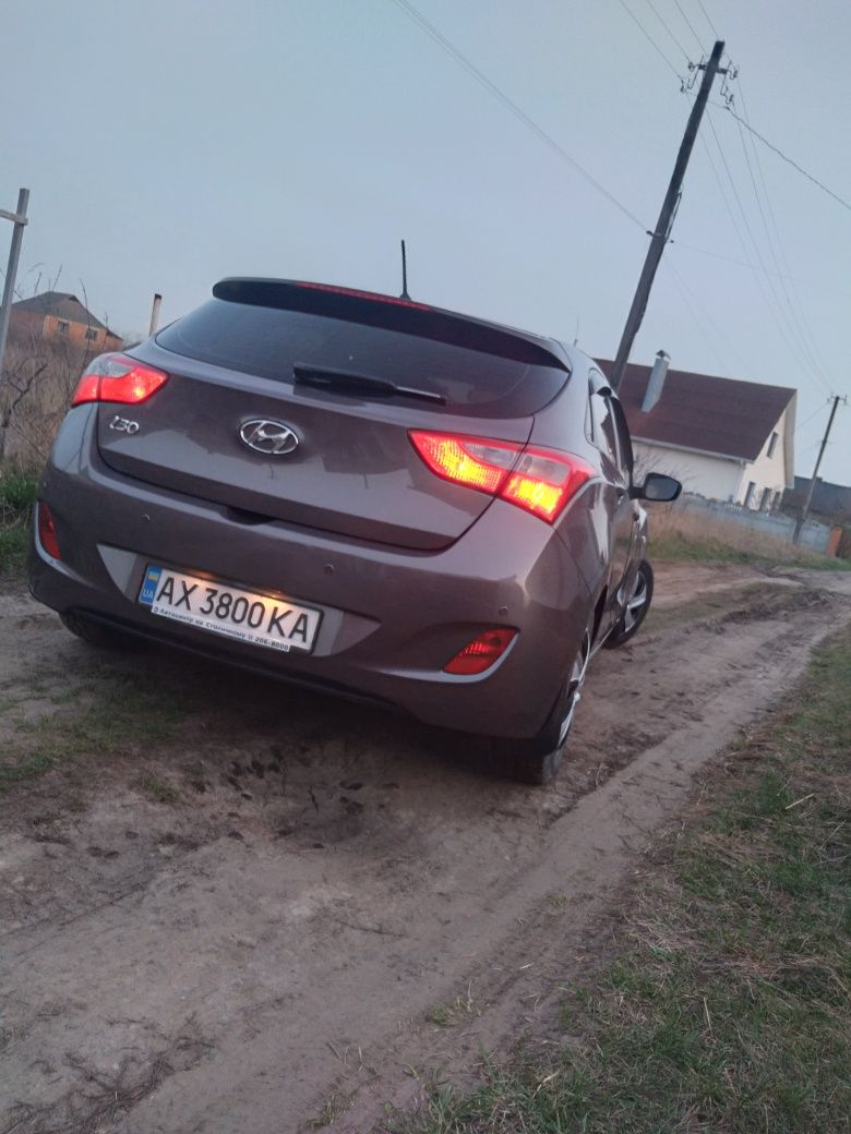 HYUNDAI I30 2014 avtomat 1,6