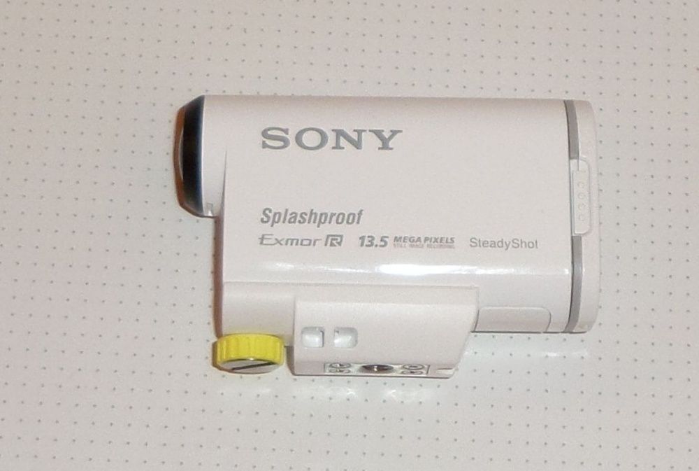 Kamera Sportowa SONY HDR-AS100V + dodatki Stan B.Dobry Wysyłka OLX!