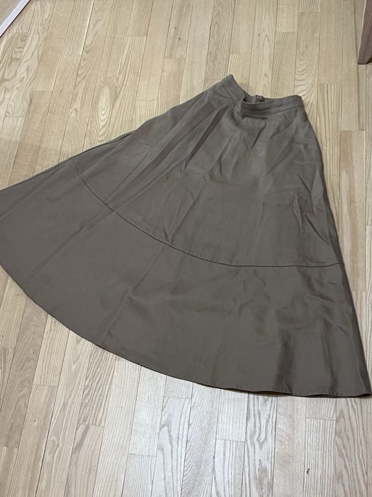 Розкішна цупка спідниця rikky hype Xs