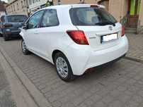 Toyota Yaris P13 1FL 1.0 LPG 69KM 3D Klimatyzacja 125tys km przebieg