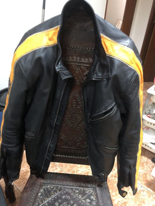 Calças em pele motard + casaco, fazem união com fecho, marca DAINESE