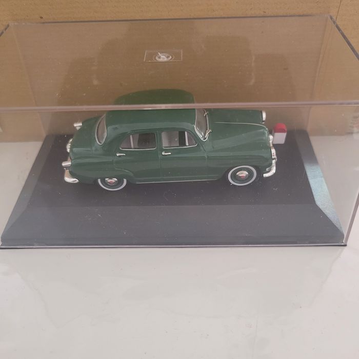 Carro miniatura.