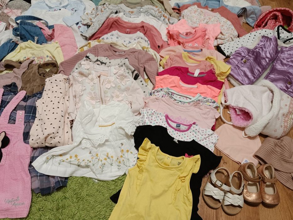 Zestaw ponad 100 szt paka ubrań dziewczynka 6-12 m