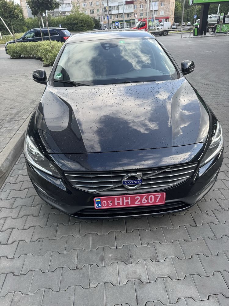 Продаю Volvo V60