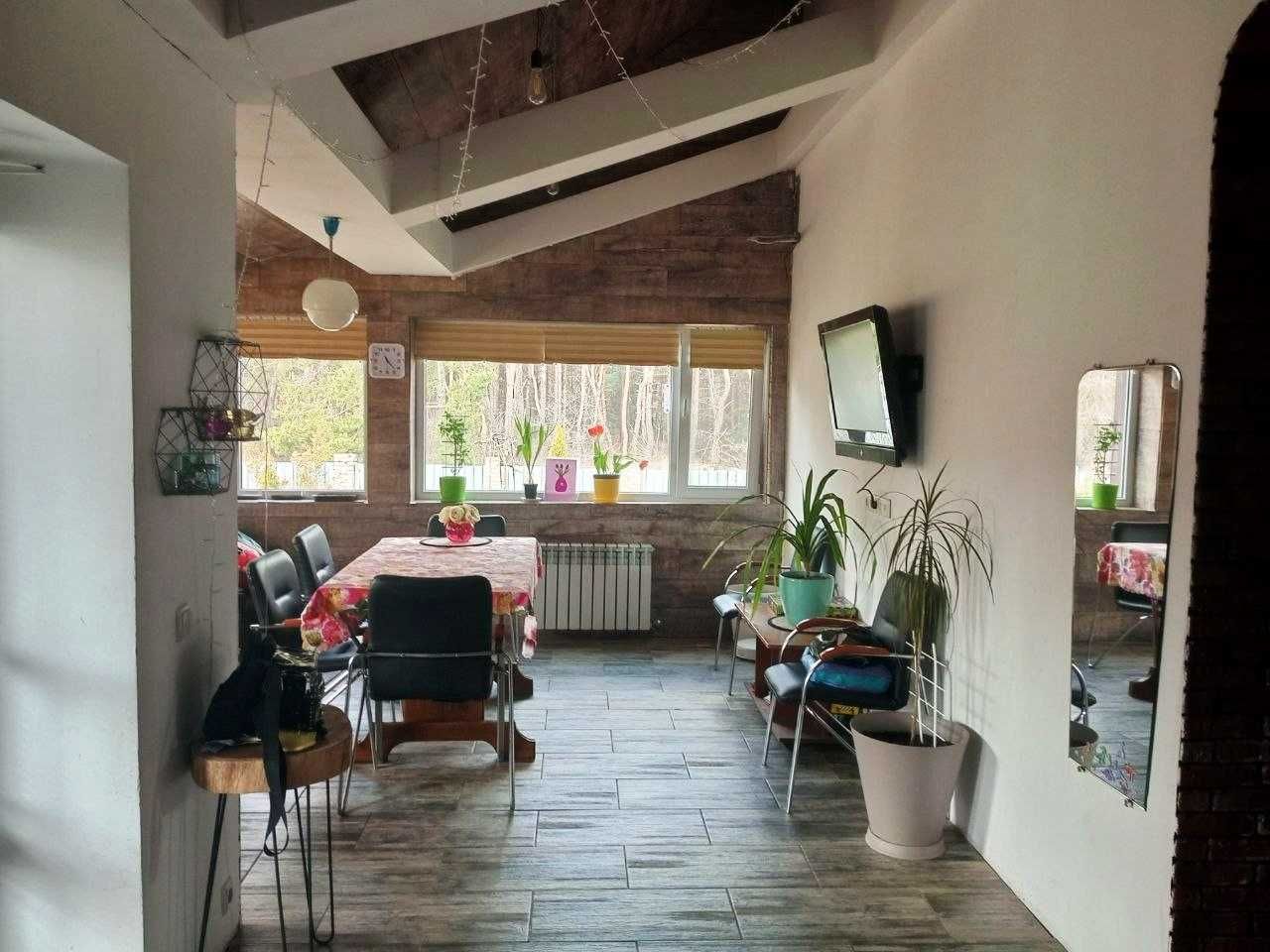 Продаём 2х этажный дом в Малиновке