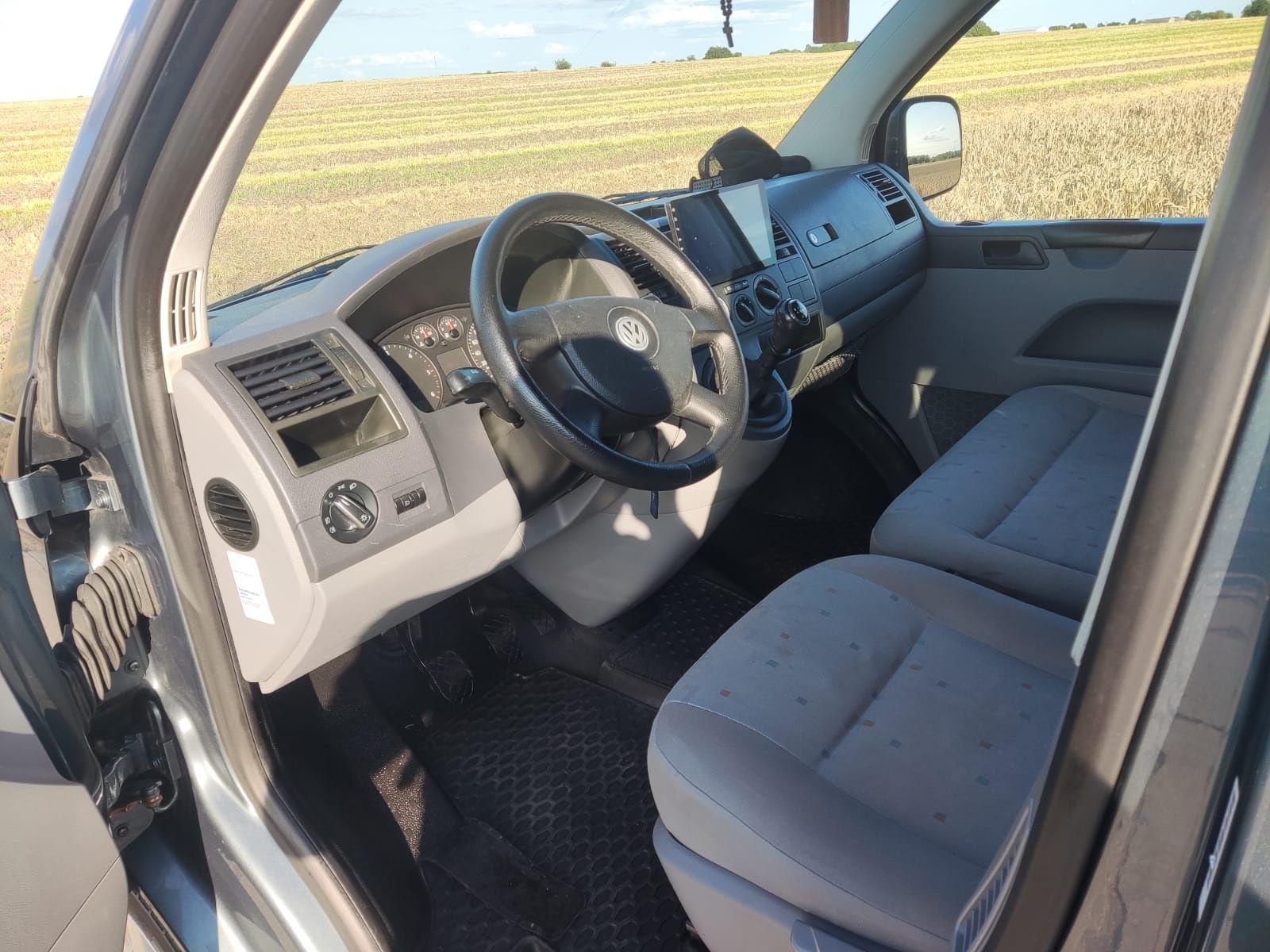 VW T5 caravelle 9 osób