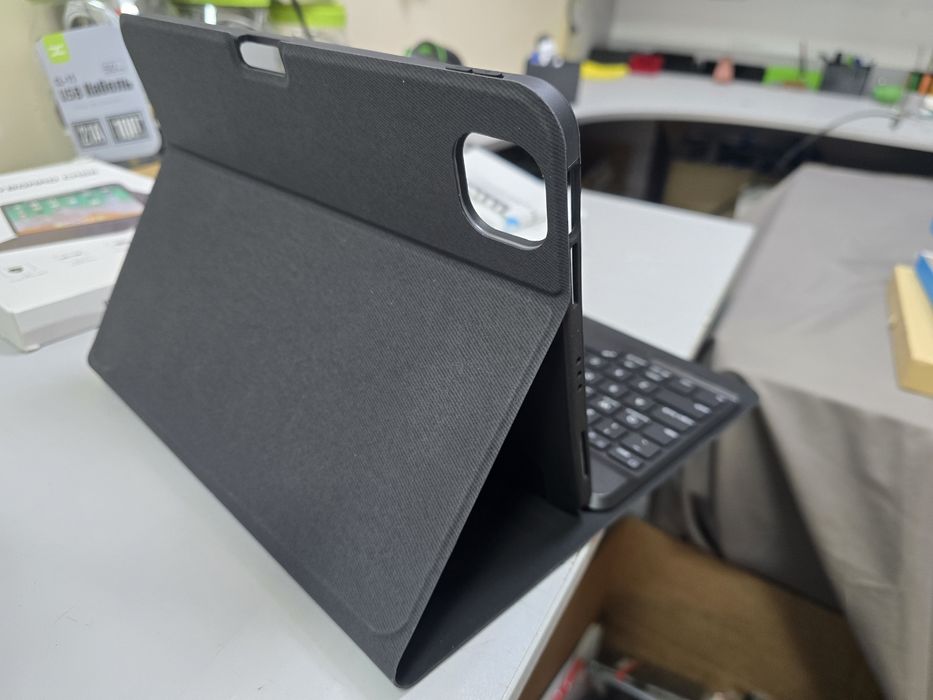 Чохол клавіатура для iPad pro 11 gen 1-2 m1-m2