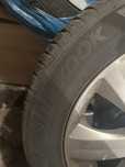 Sprzedal alufelgi z oponami 215/55 r16 wielosezonowymi hankook