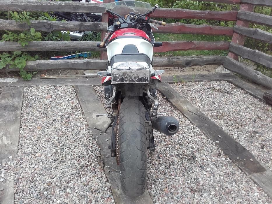 yamaha fzr600 fzr 600 silnik lagi gaźniki felga tarcze wahacz części