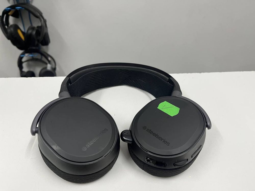 Навушники Steelseries Arctis 3
